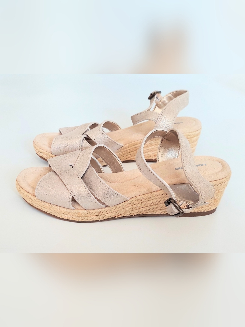 Lands' End Metalic Gold Wedge Sandals Size 7.5 B - Picture 3 of 9